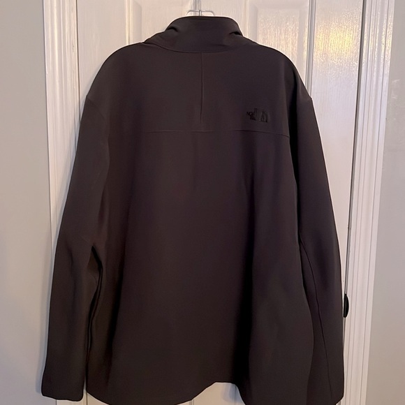 The Northface Windfall men’s 2XL gray jacket - Picture 6 of 16